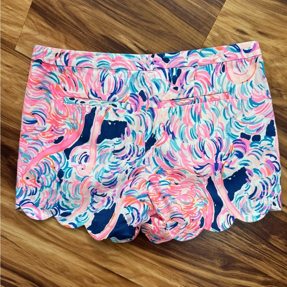 Lilly Pulitzer Pink Pelican Scallop Hem Shorts - Picture 3 of 8